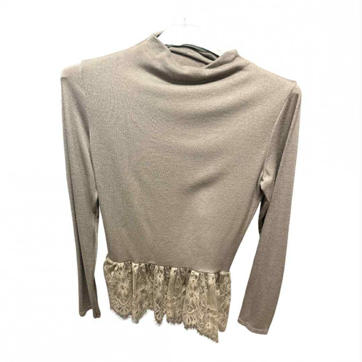 Pull beige dentelle