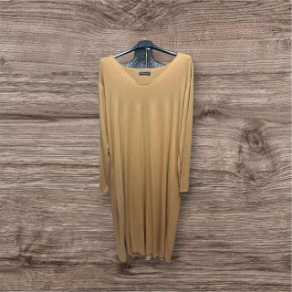 Robe pull camel