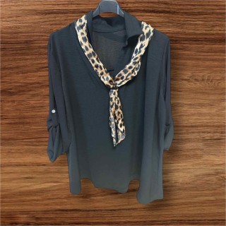 Chemise blouse noire foulard
