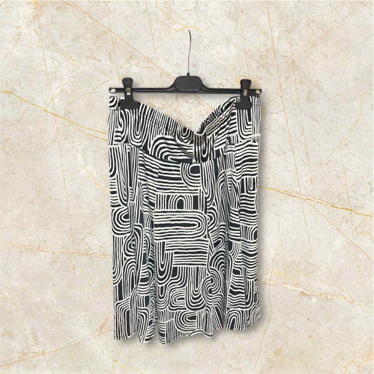 Jupe noire et blanche