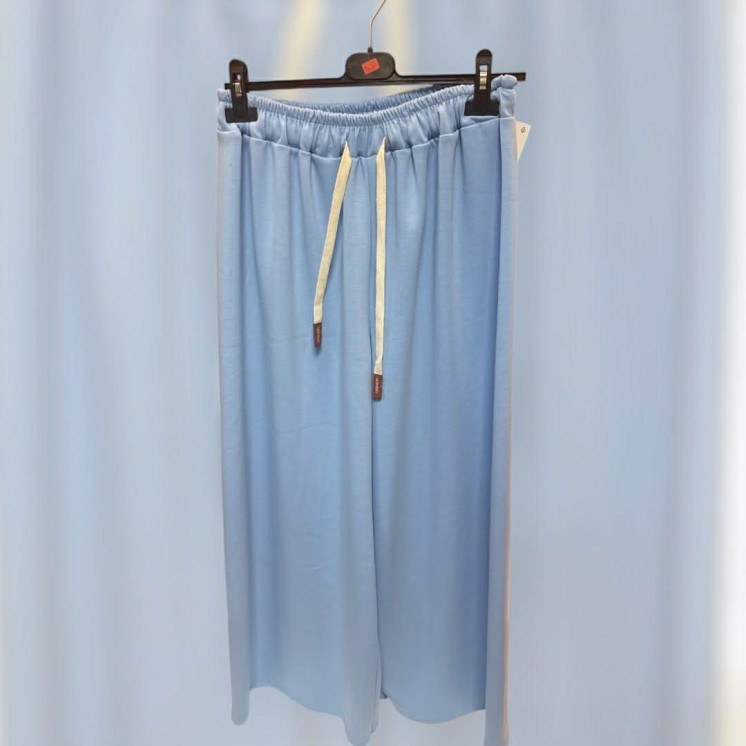 Pantalon bleu ciel