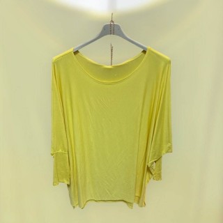 Blouse jaune collier belle taille