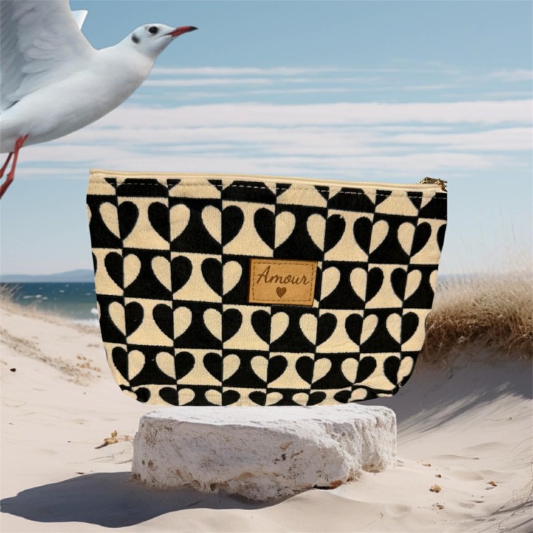 Pochette cœur noir et blanc