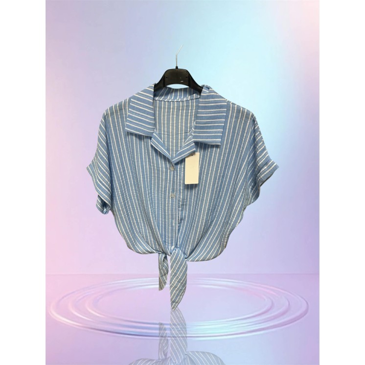 Chemise a nœud bleu