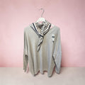 Pull beige plus foulard