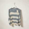 Pull rayé gris