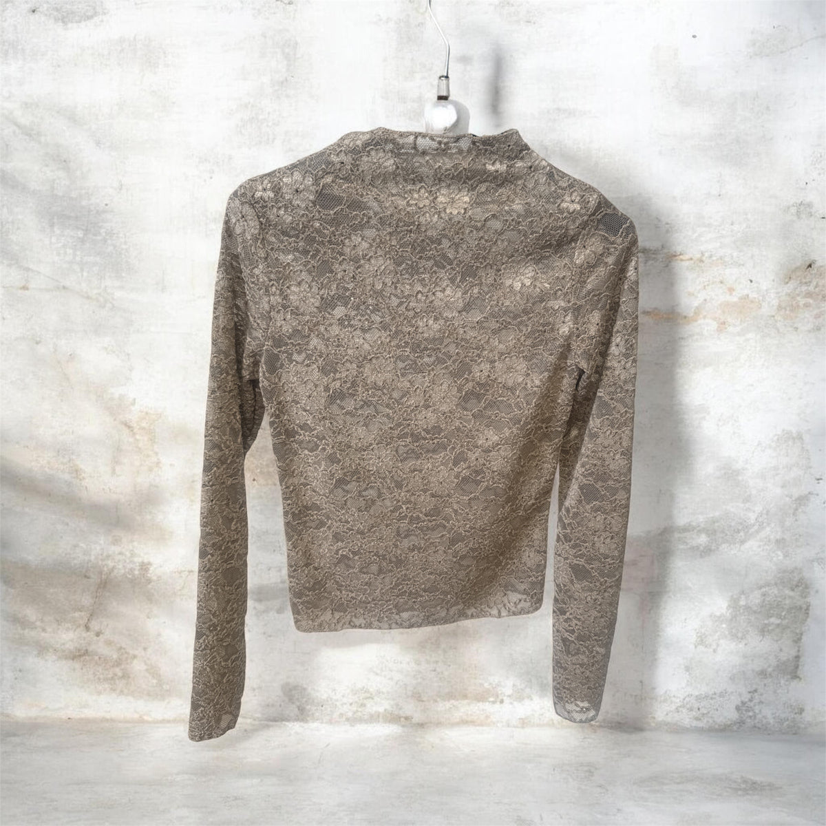 Pull beige dentelle col cheminée