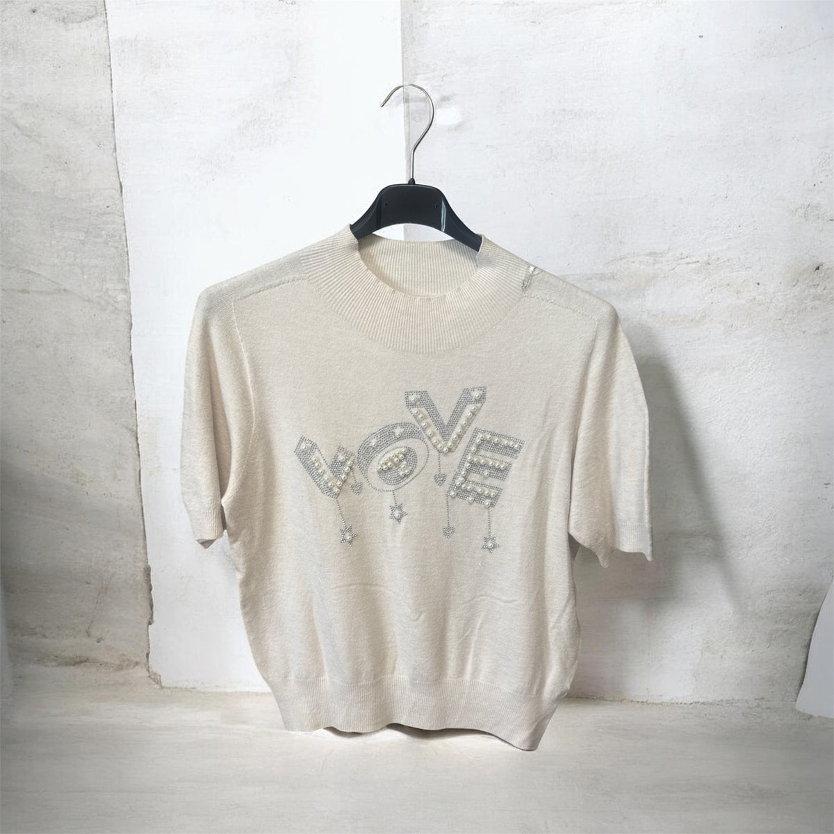 Pull beige. Love
