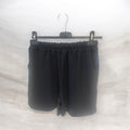 Short noir