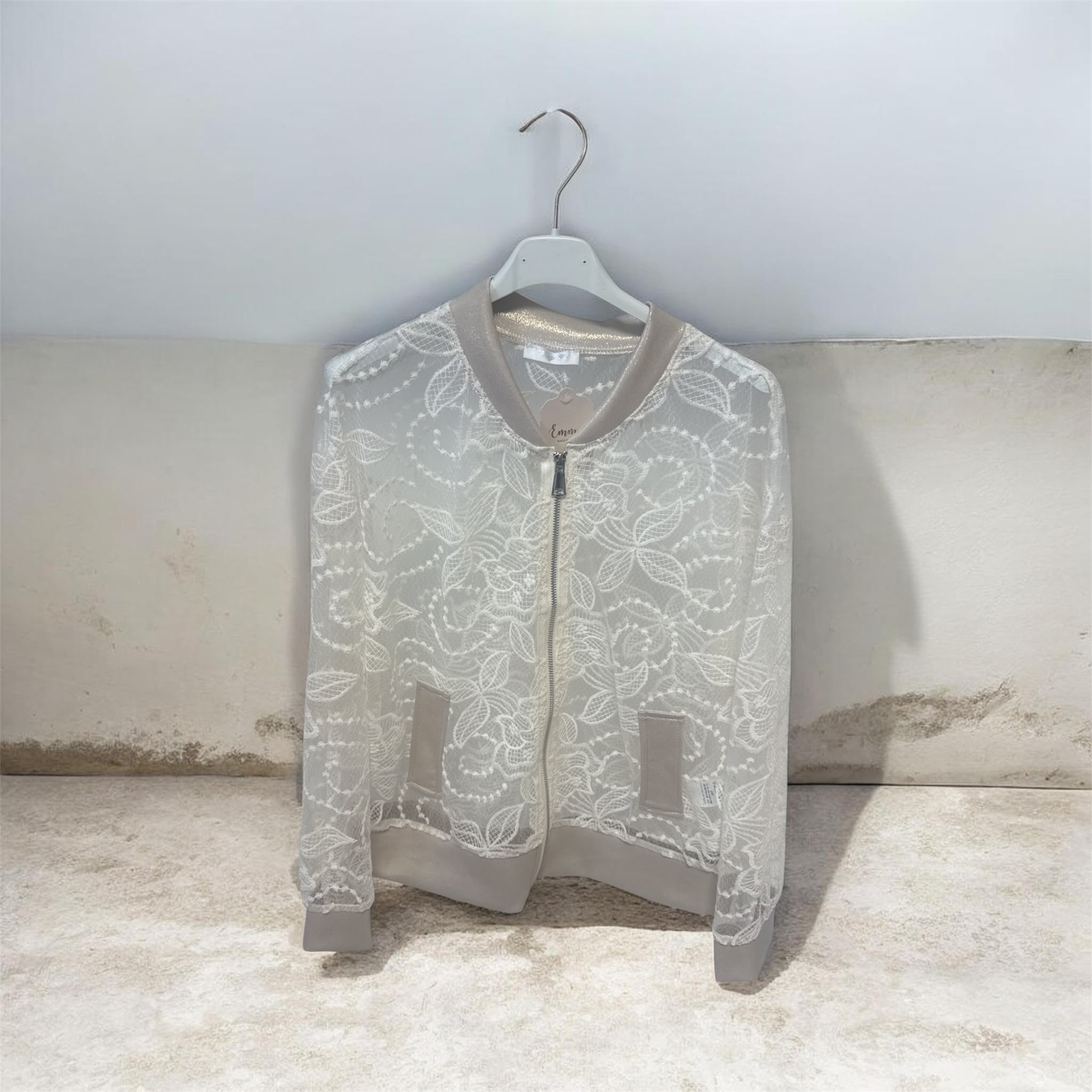 Veste dentelle