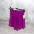 Short fuchsia